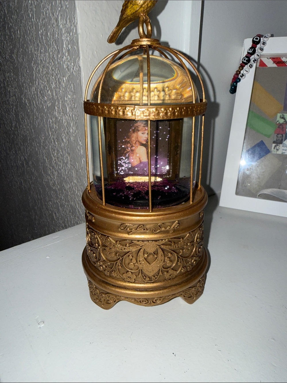 Taylor Swift Speak Now Snow Globe - Picture 2 of 6